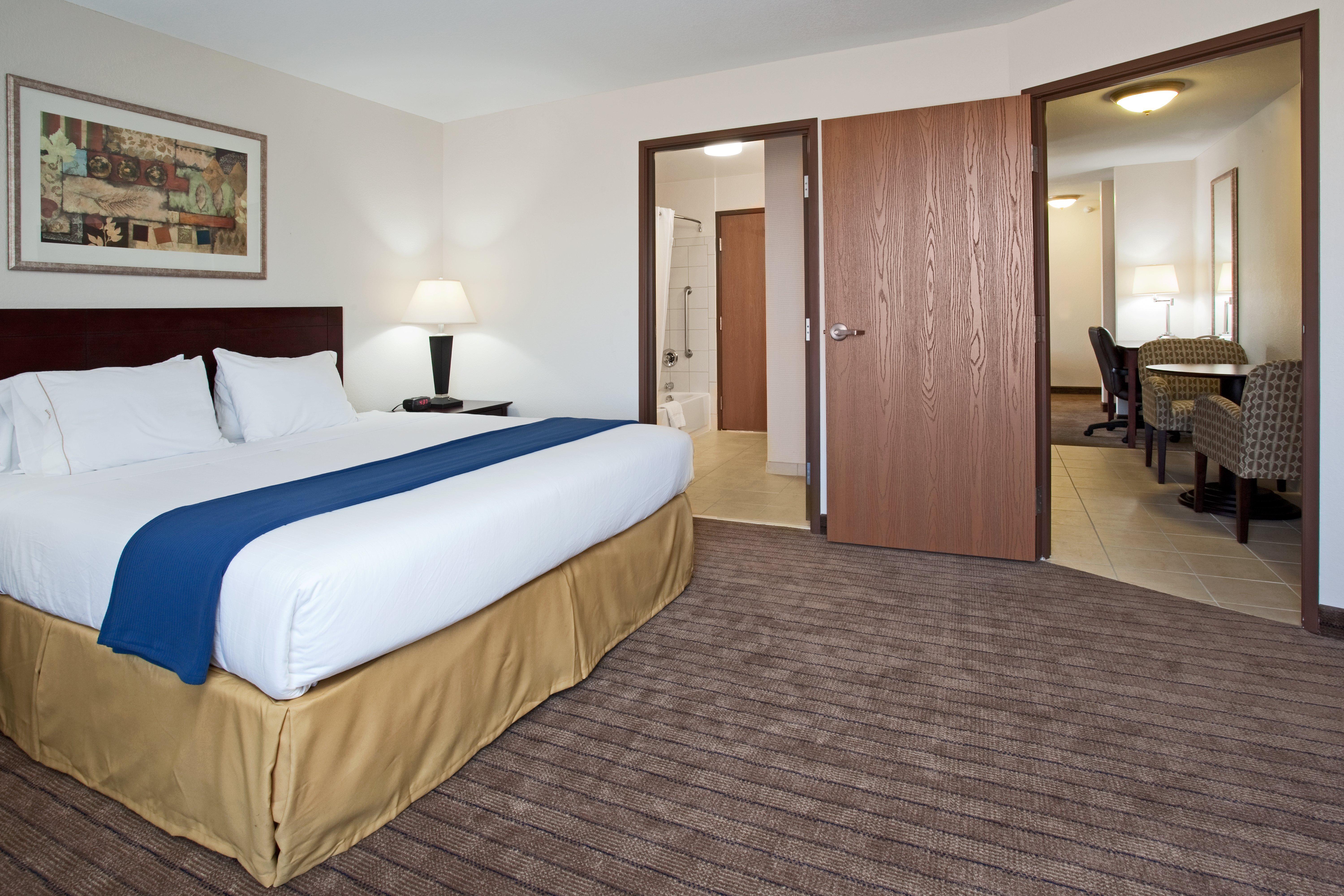 Holiday Inn Express & Suites Buffalo, An Ihg Hotel Pokoj fotografie