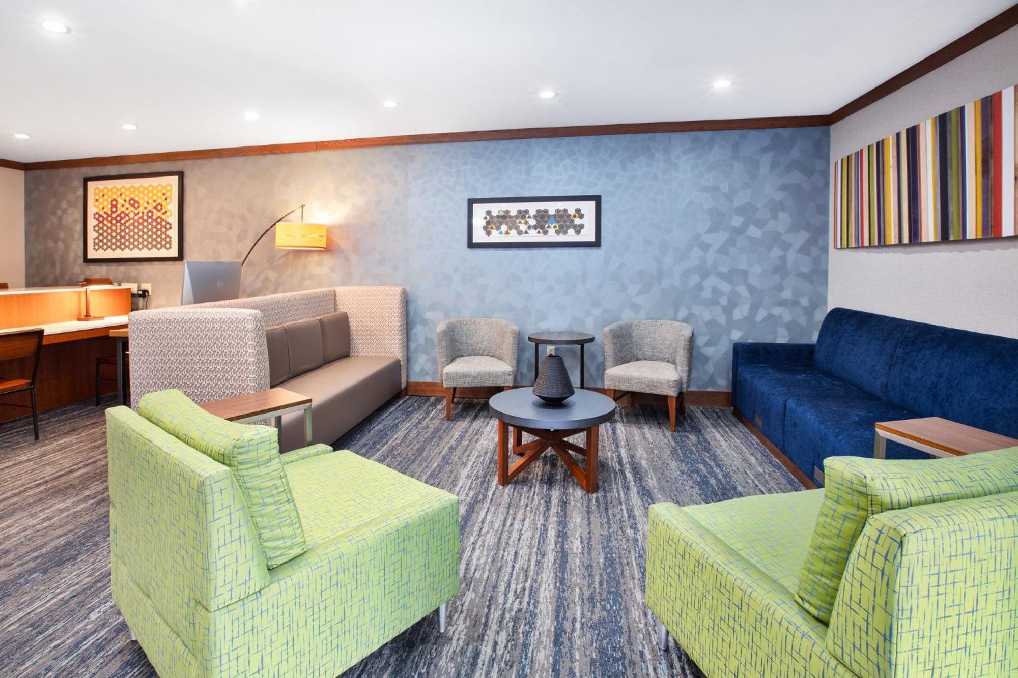 Holiday Inn Express & Suites Buffalo, An Ihg Hotel Exteriér fotografie